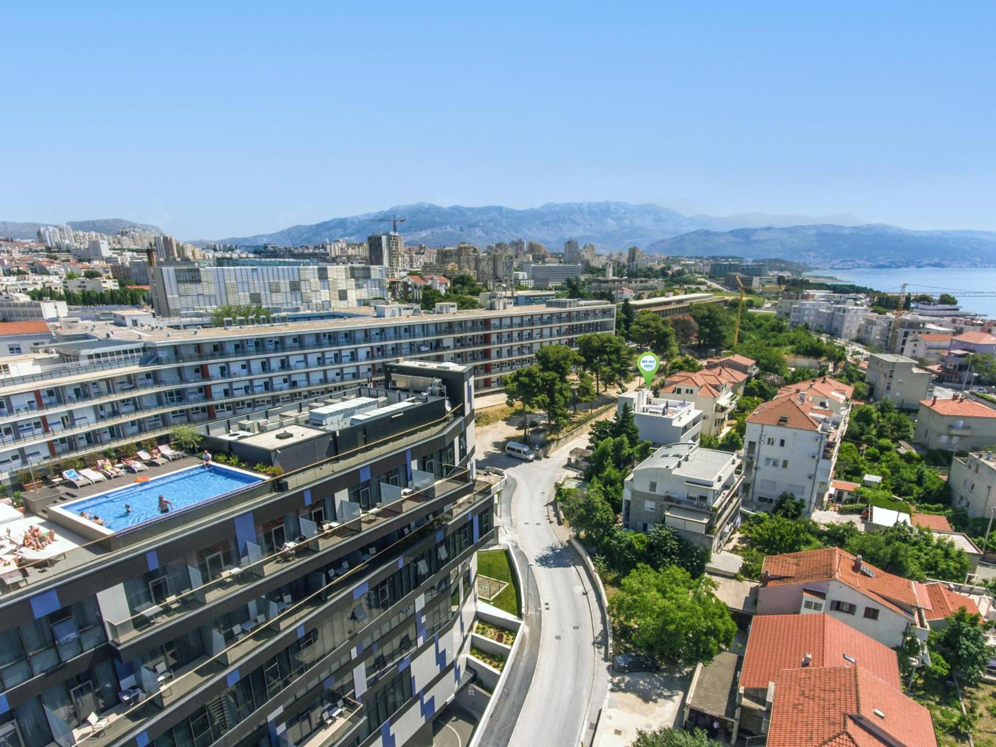 Apartment With Terrace And Free Parking - Beach Nearby Split Exterior foto